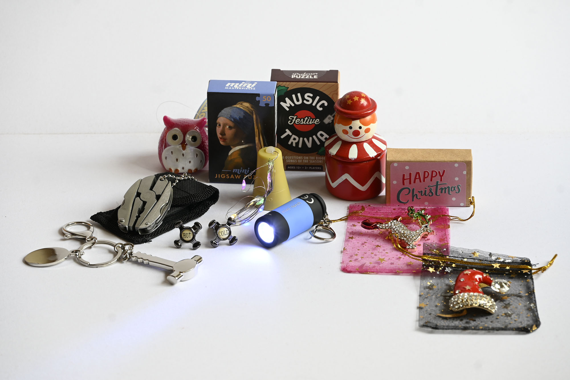 Victorian Christmas Crackers - Image 4