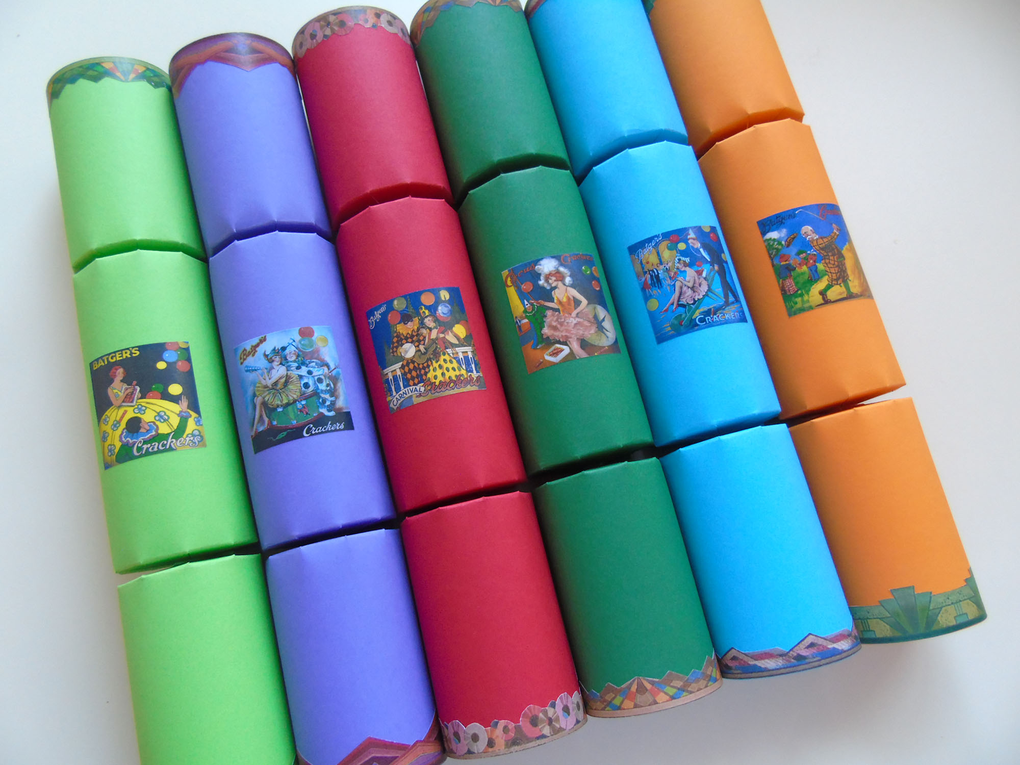 Picture of six Art Deco Christmas Crackers from House of Crackers