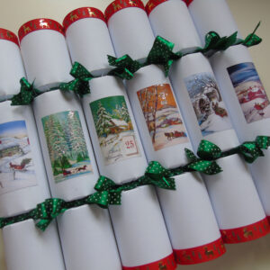 six fill your own midwinter Christmas crackers