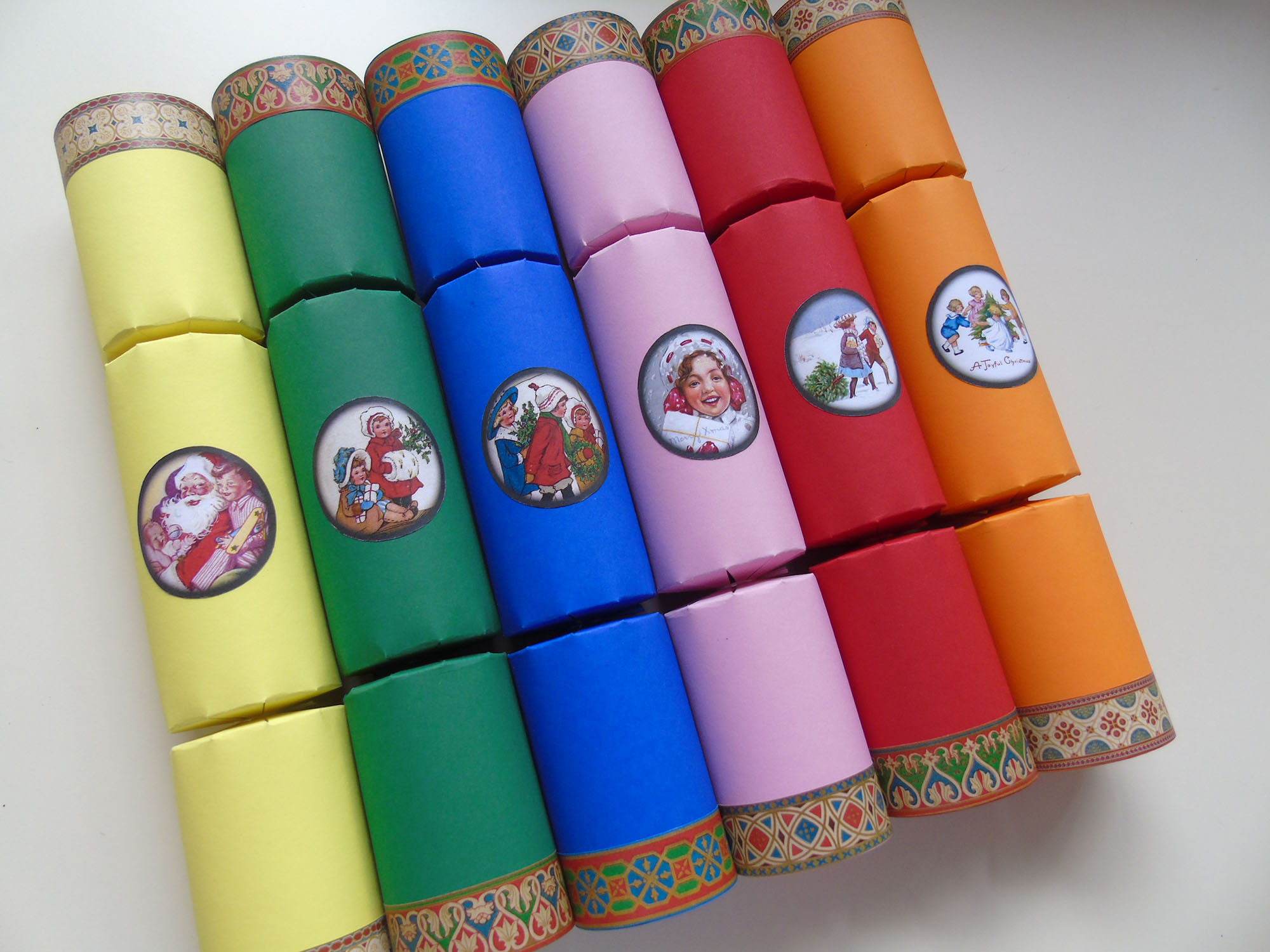 Six Nostalgia fill your own Crackers